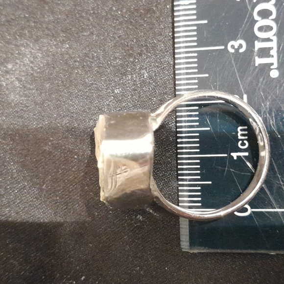 925 Sterling Silver Ring with Huge Ethiopian Opal Rough - Picture 6 of 16